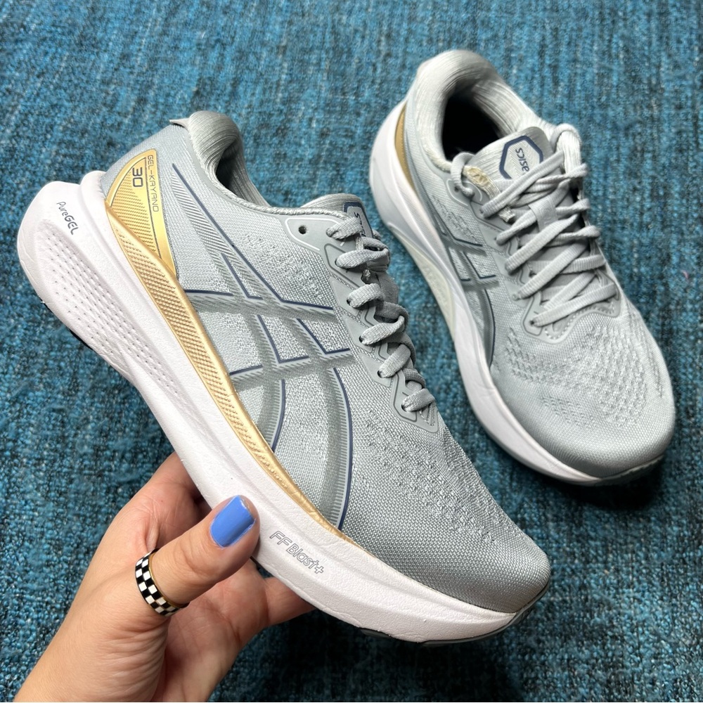 Asics Gel Kayano 30 Running Shoes in Piedmont Grey Steel Grey Gold Women's 6.5